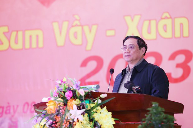 Thủ tướng Phạm Minh Chính: Còn không ít chính sách với công nhân chưa thật sự phù hợp